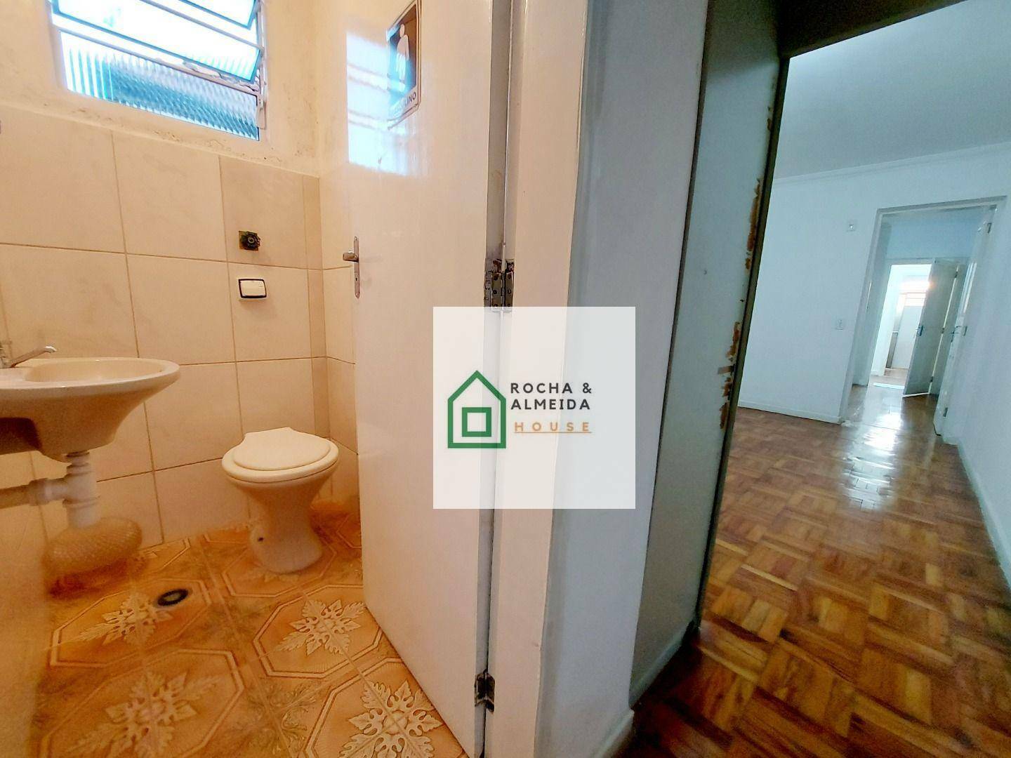 Casa para alugar com 4 quartos, 160m² - Foto 39