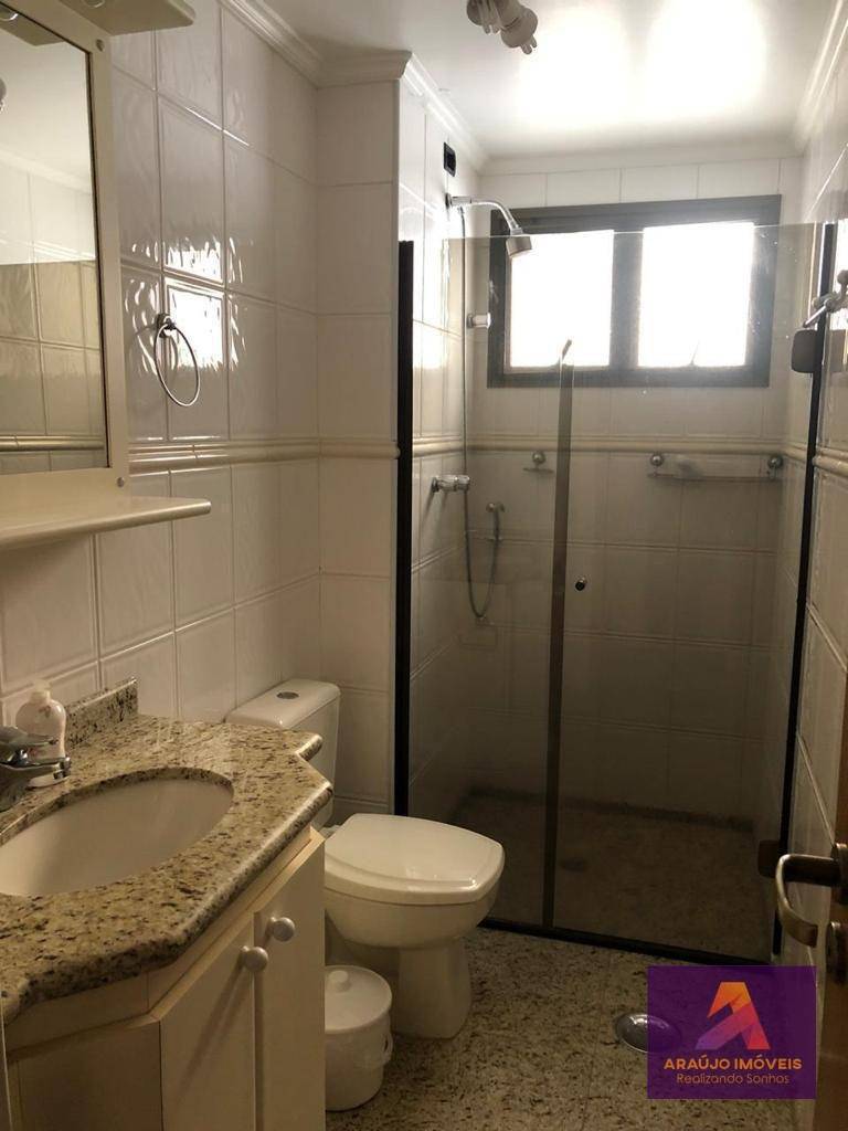 Apartamento à venda com 4 quartos, 143m² - Foto 9