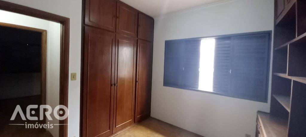 Casa para alugar com 3 quartos, 148m² - Foto 18