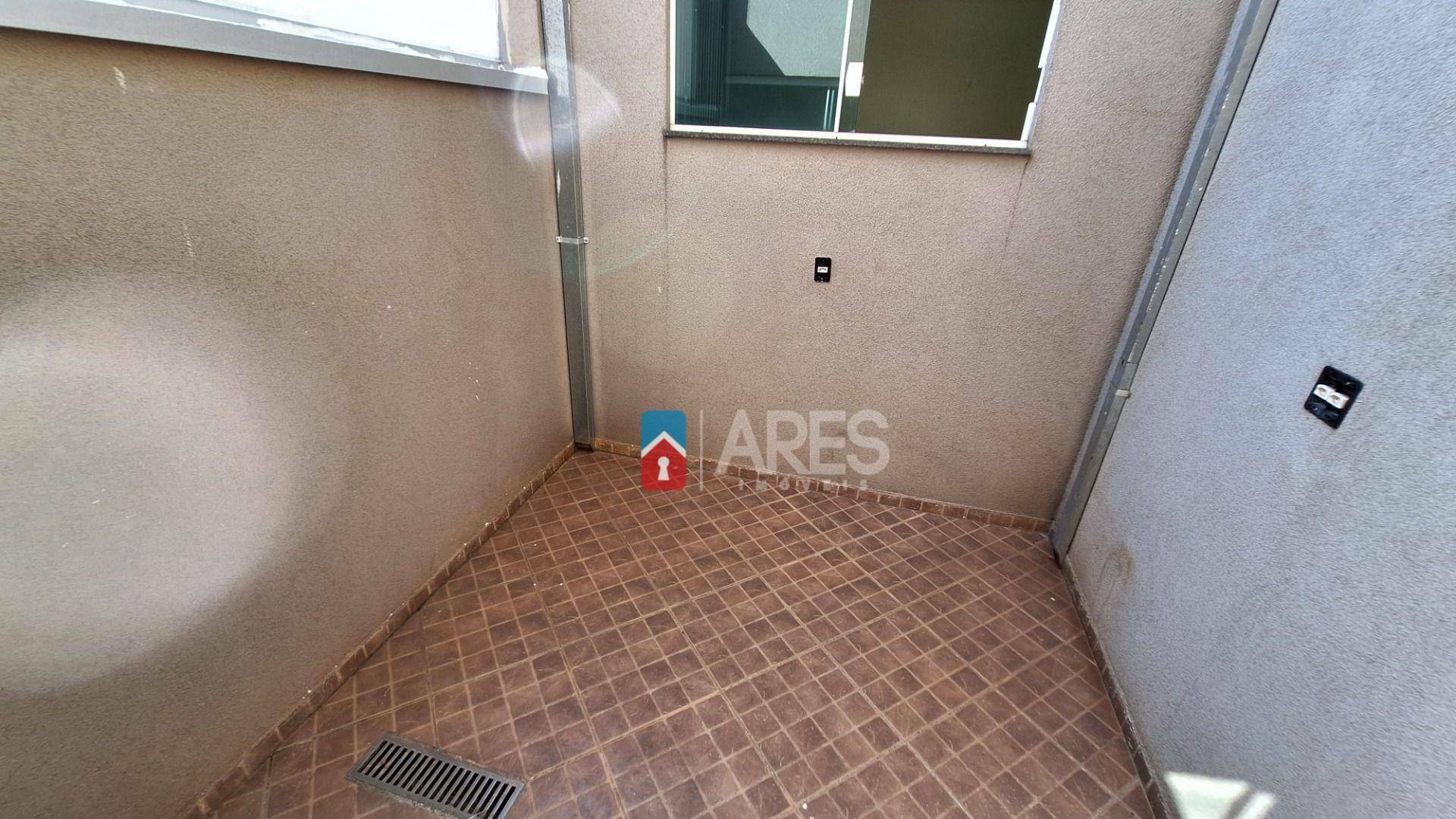 Casa à venda com 3 quartos, 318m² - Foto 20