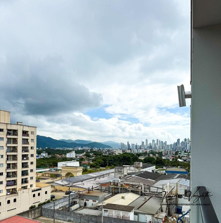 Apartamento para alugar com 3 quartos, 140m² - Foto 23