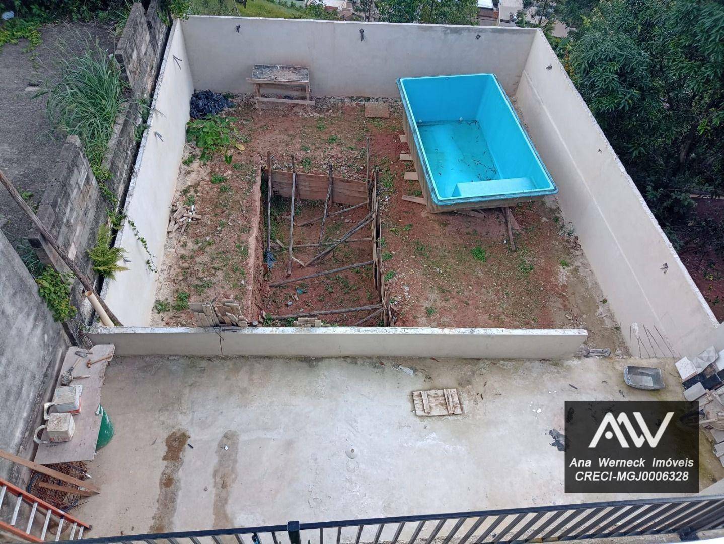 Casa à venda com 3 quartos, 271m² - Foto 7