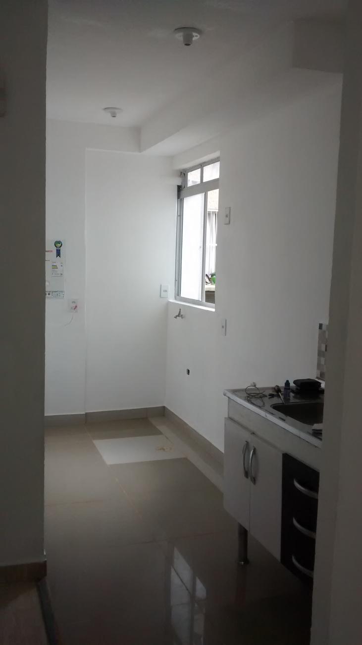 Apartamento para alugar com 2 quartos, 40m² - Foto 4