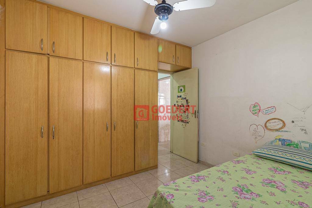 Casa à venda com 3 quartos, 320m² - Foto 25