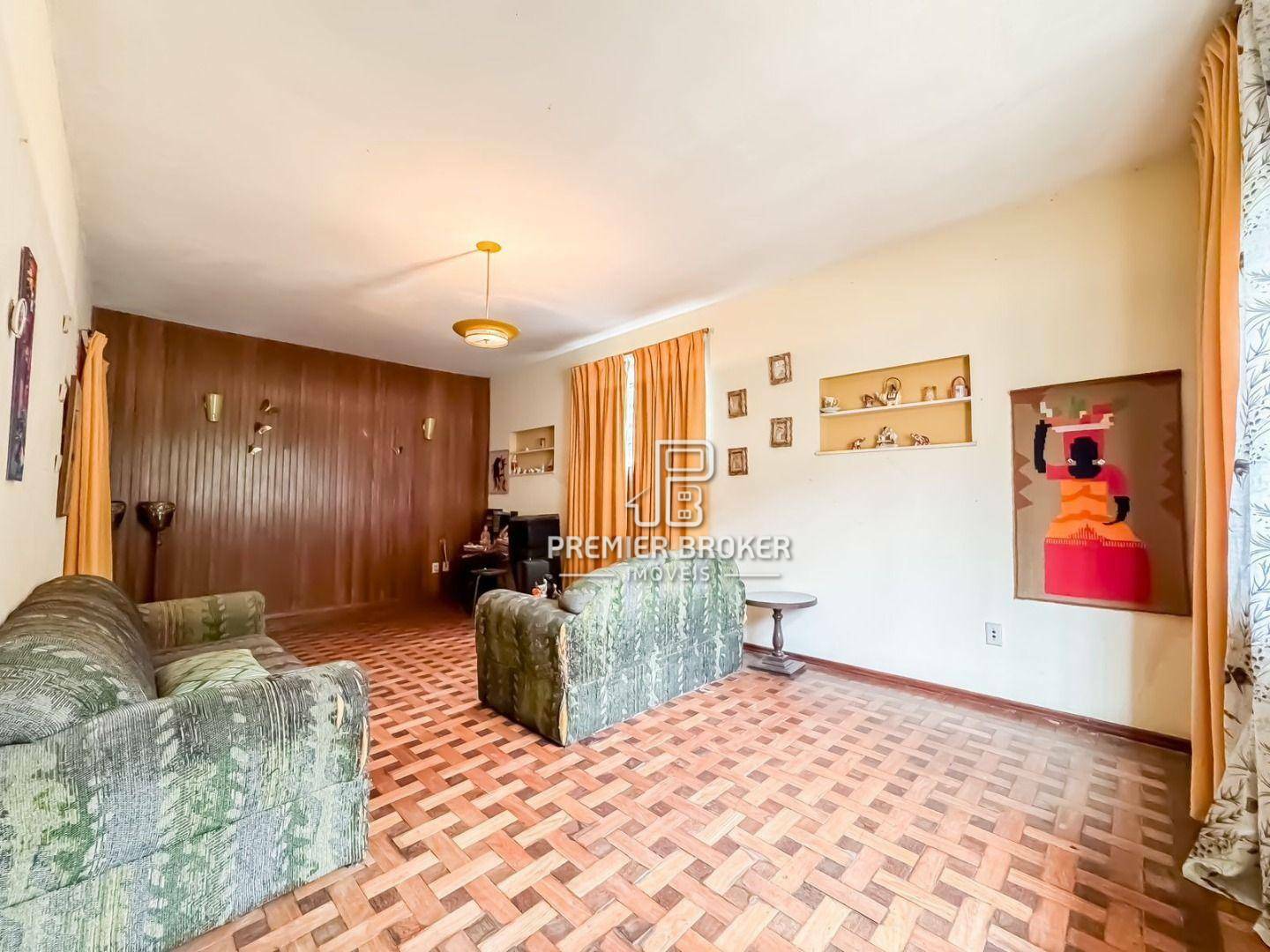 Casa à venda com 3 quartos, 67m² - Foto 14