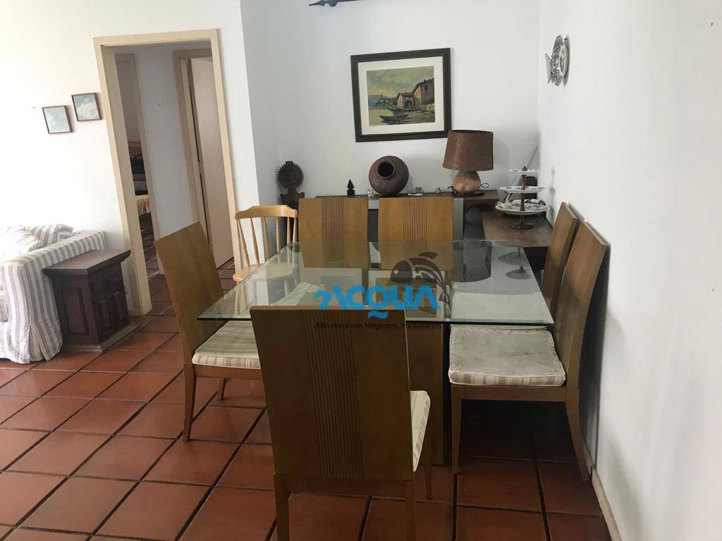 Apartamento à venda com 2 quartos, 100m² - Foto 2