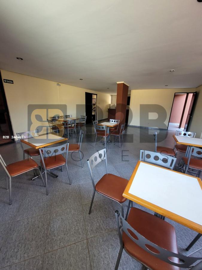 Apartamento à venda com 2 quartos, 62m² - Foto 10