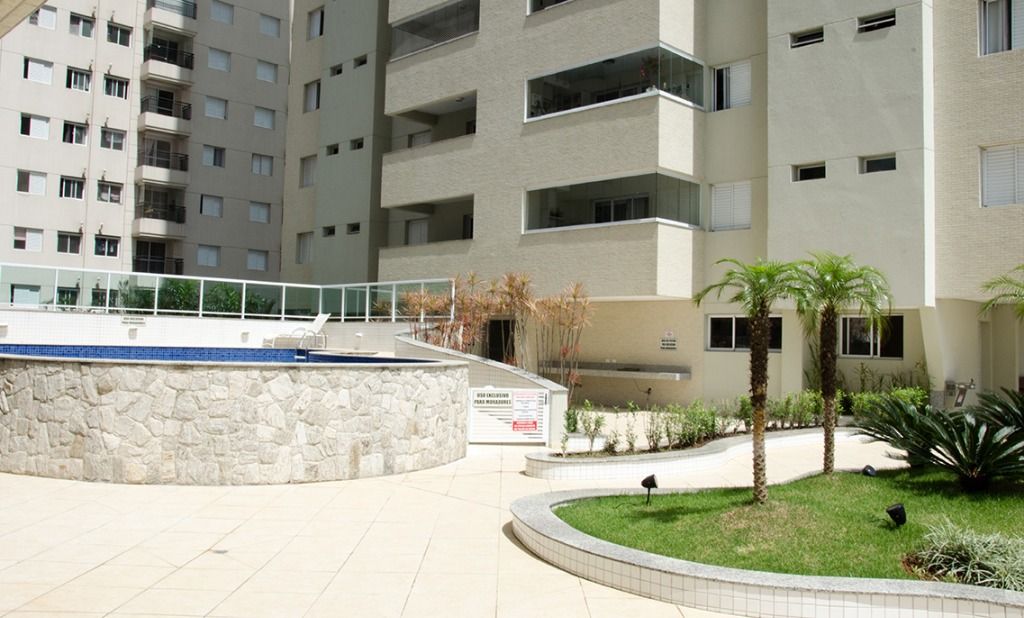 Apartamento à venda com 3 quartos, 121m² - Foto 29