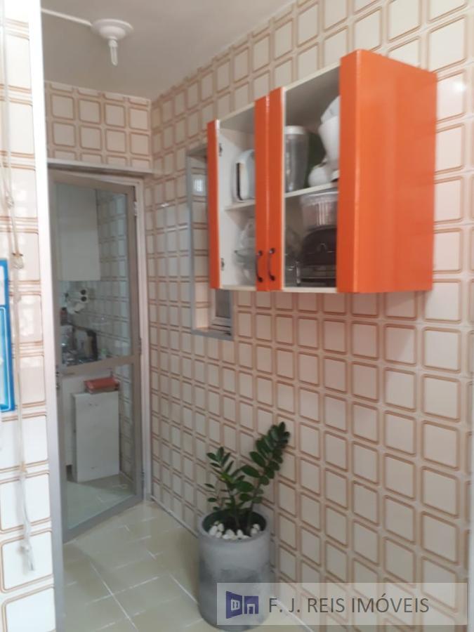 Apartamento à venda com 3 quartos, 80m² - Foto 6