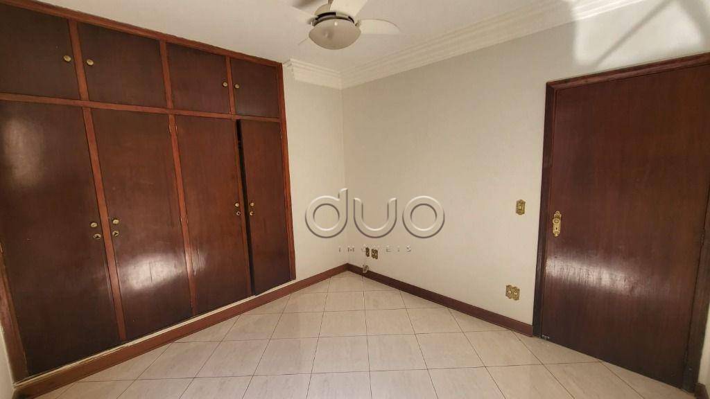 Casa para alugar com 7 quartos, 382m² - Foto 16