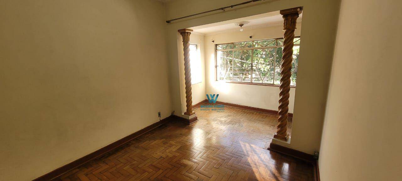 Casa para alugar com 3 quartos, 104m² - Foto 1