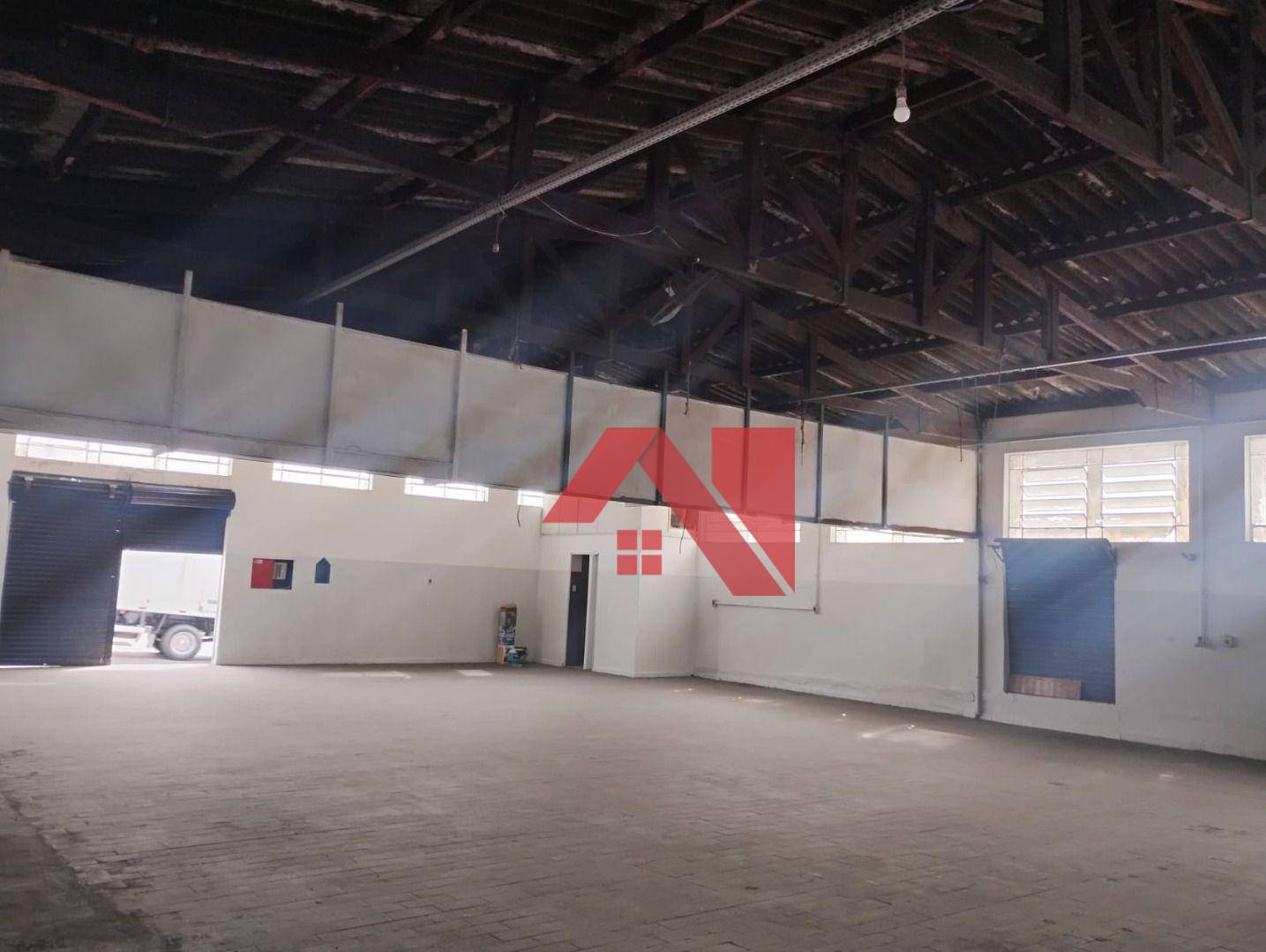 Depósito-Galpão-Armazém para alugar, 260m² - Foto 3