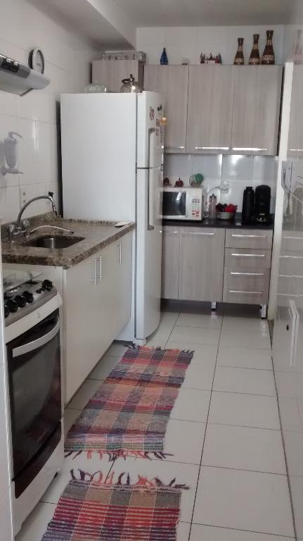 Apartamento à venda com 3 quartos, 80m² - Foto 3