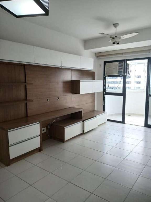 Apartamento à venda com 3 quartos, 85m² - Foto 18