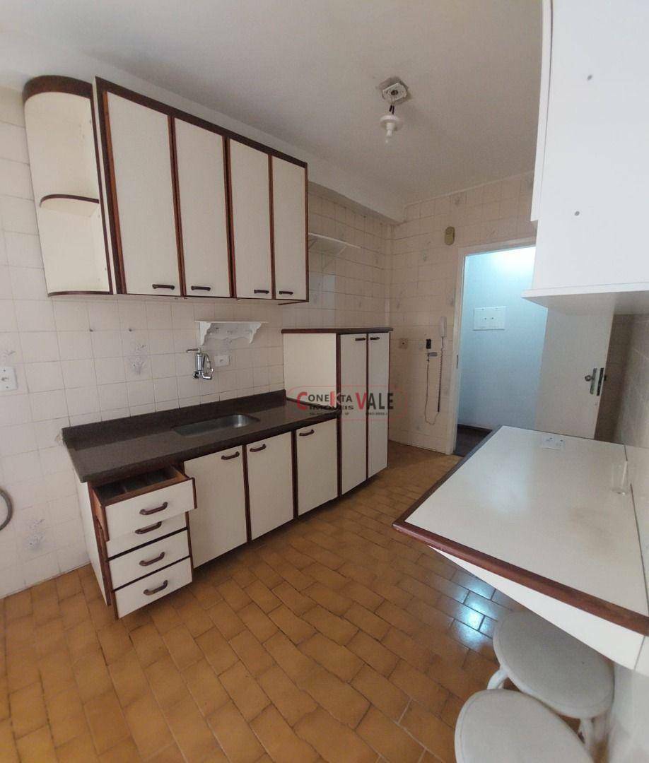 Apartamento à venda com 3 quartos, 88m² - Foto 17