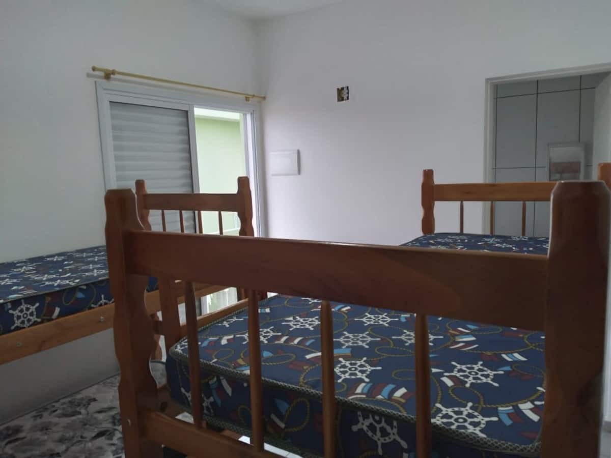 Casa à venda com 2 quartos, 71m² - Foto 5