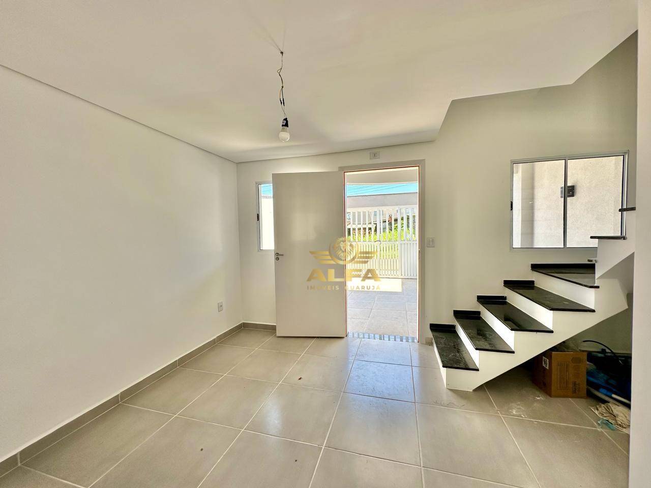 Sobrado à venda com 2 quartos, 90m² - Foto 4