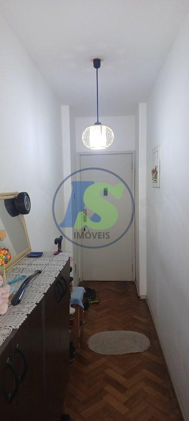 Apartamento à venda com 3 quartos, 136m² - Foto 4