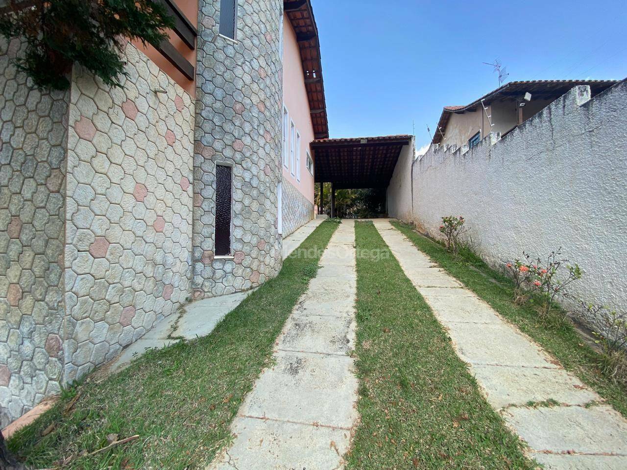 Chácara à venda com 5 quartos, 390m² - Foto 17