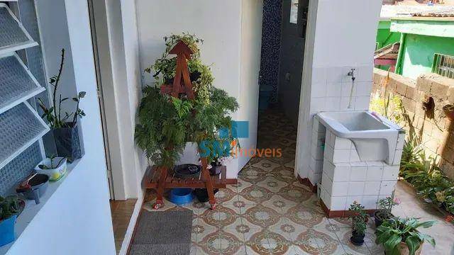 Casa à venda com 3 quartos, 280m² - Foto 3