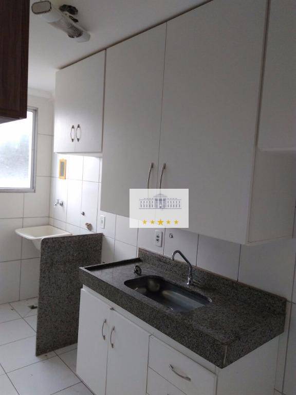 Apartamento à venda com 2 quartos, 45m² - Foto 1