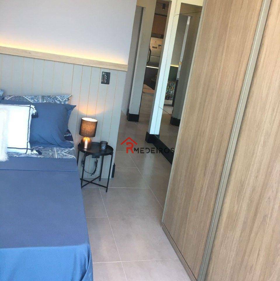 Apartamento à venda com 2 quartos, 70m² - Foto 12