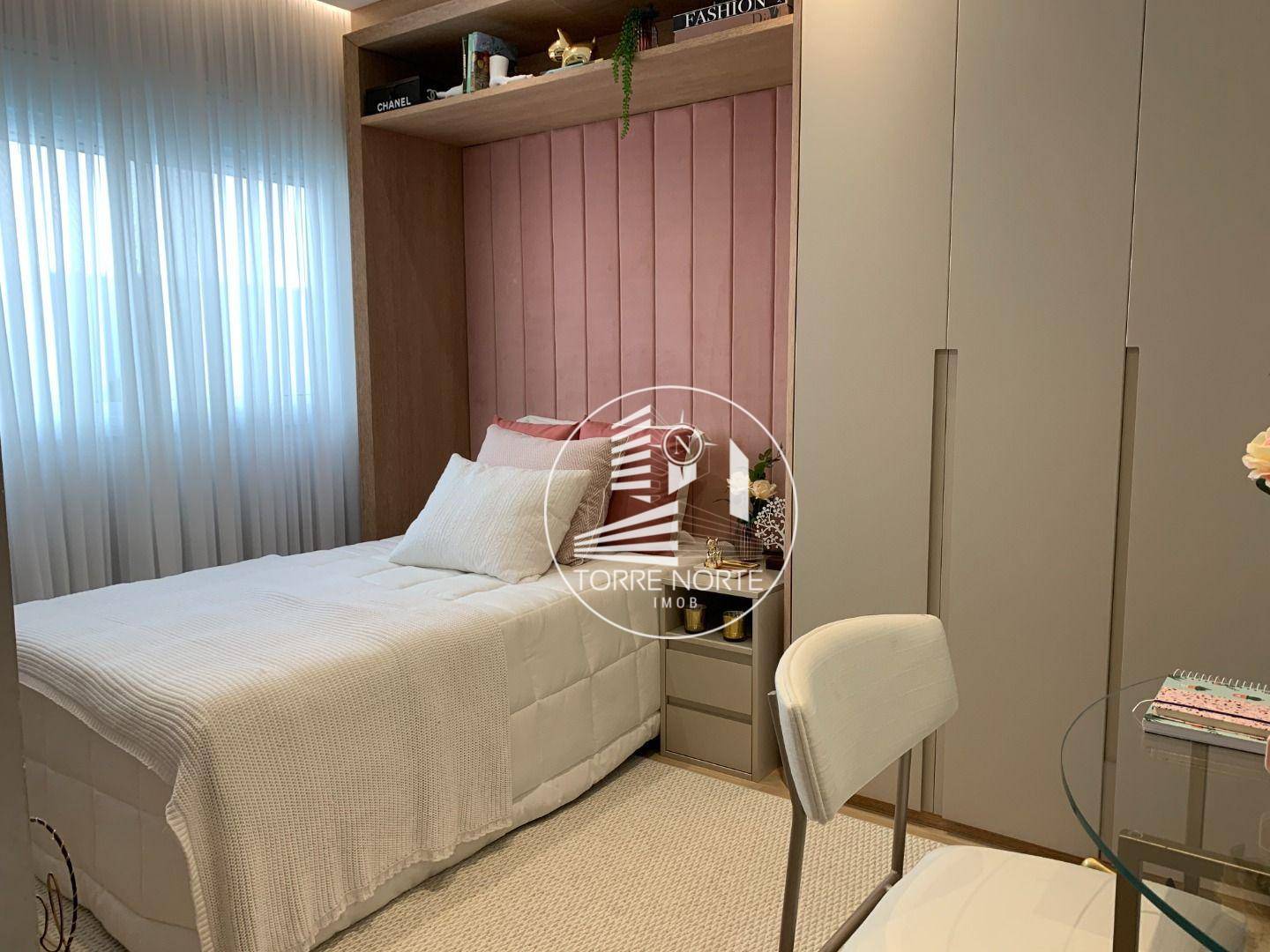 Apartamento à venda com 4 quartos, 136m² - Foto 17