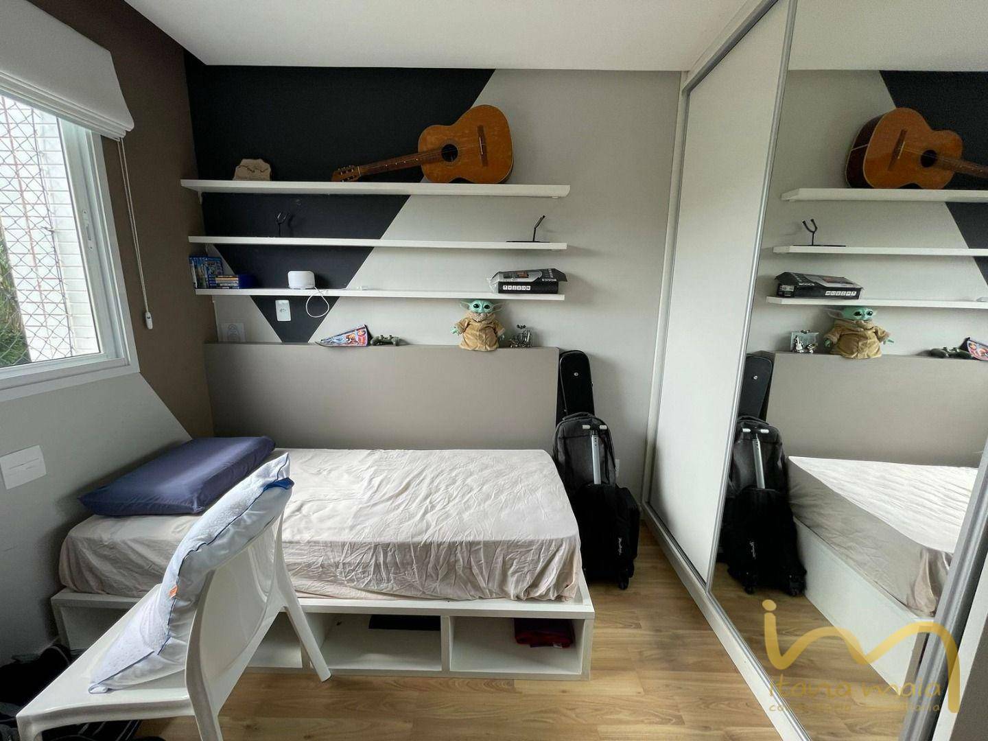 Apartamento à venda com 4 quartos, 135m² - Foto 9