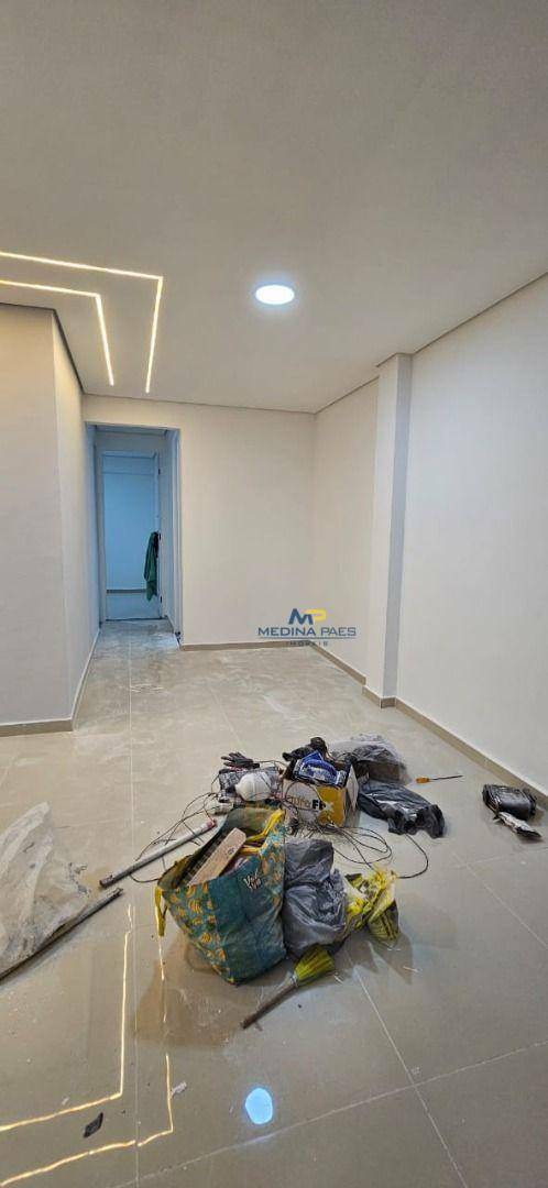 Apartamento à venda com 2 quartos, 60m² - Foto 3