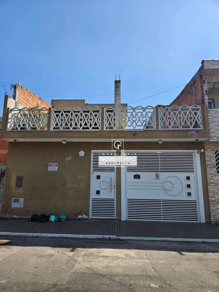Casa à venda com 3 quartos, 200m² - Foto 16