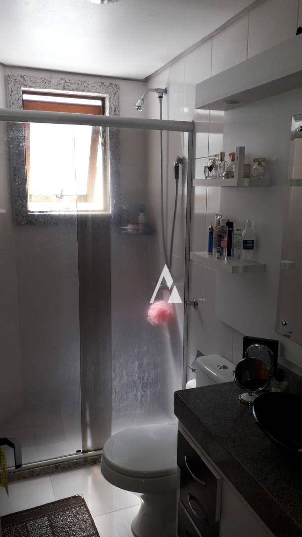 Apartamento à venda com 3 quartos, 125m² - Foto 13