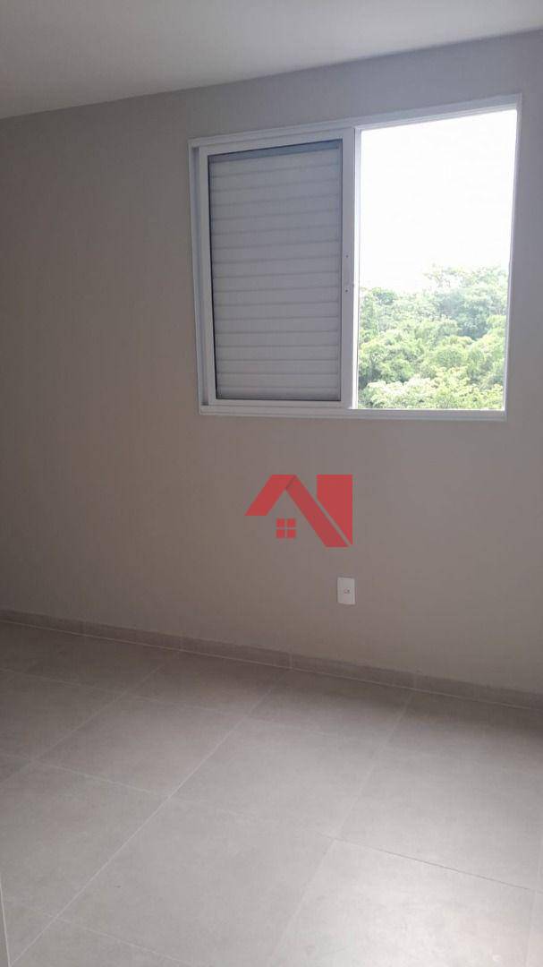 Apartamento para alugar com 2 quartos, 55m² - Foto 10