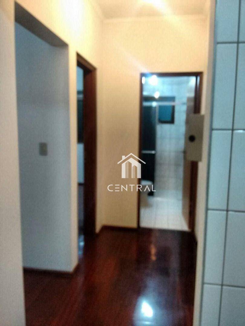 Apartamento à venda com 2 quartos, 77m² - Foto 6