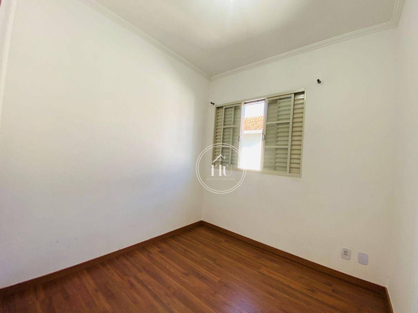 Casa de Condomínio para alugar com 3 quartos, 107m² - Foto 12