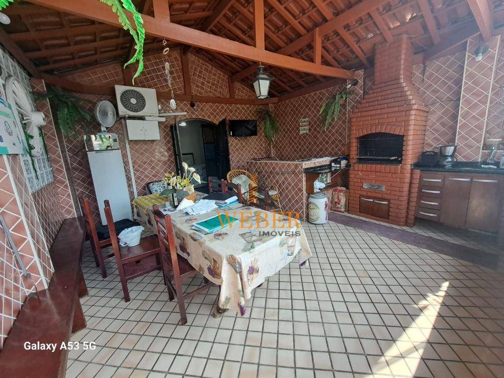 Sobrado à venda com 4 quartos, 200m² - Foto 58