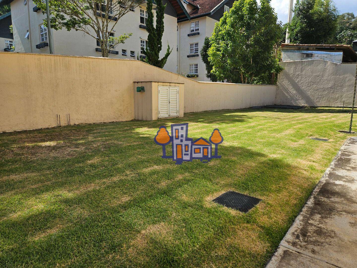 Casa à venda com 5 quartos, 326m² - Foto 49