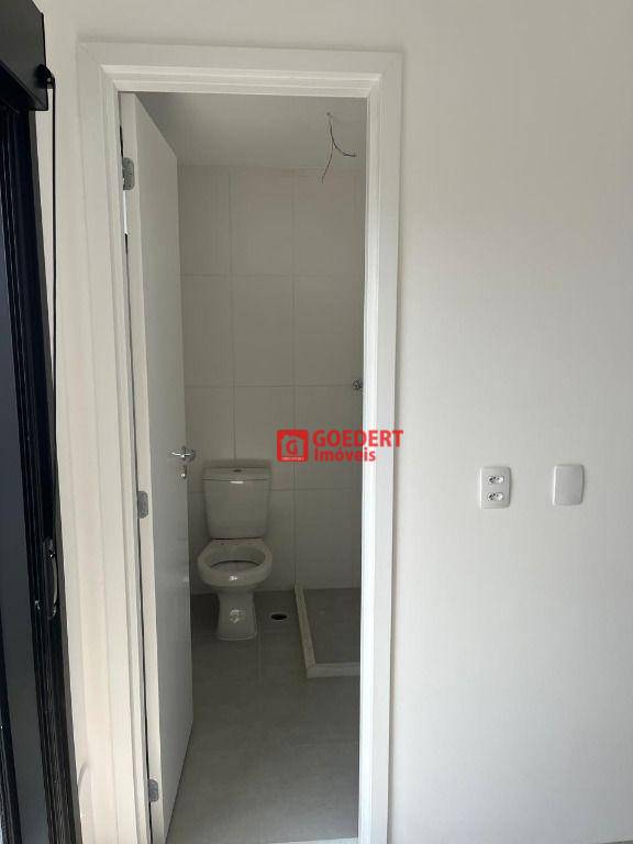 Apartamento à venda com 2 quartos, 69m² - Foto 7