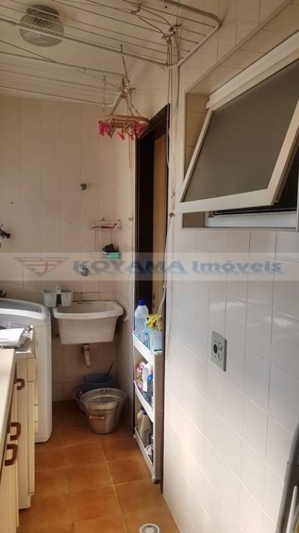 Apartamento à venda com 2 quartos, 82m² - Foto 35