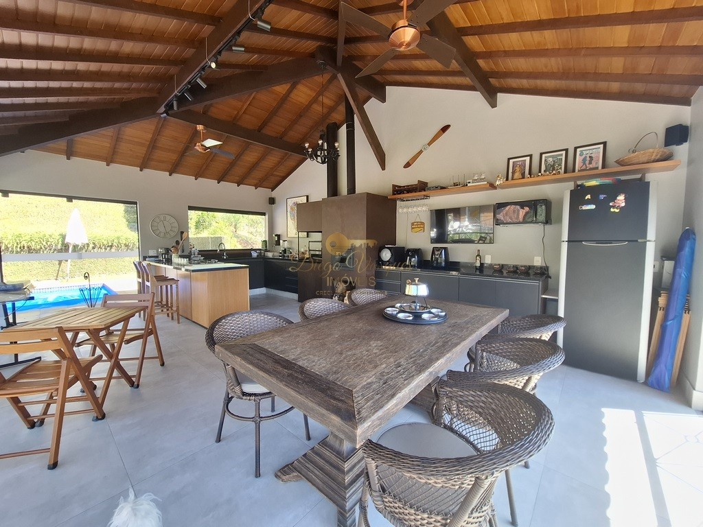Casa de Condomínio à venda com 5 quartos, 1996m² - Foto 54