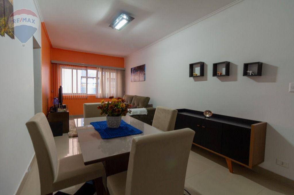 Apartamento à venda com 2 quartos, 87m² - Foto 4