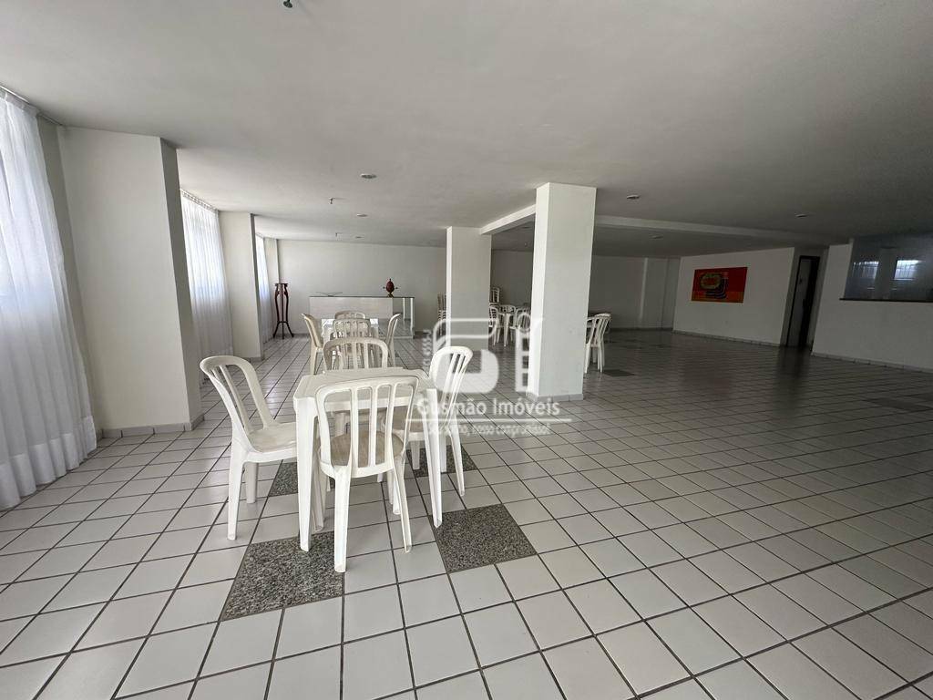 Apartamento à venda com 4 quartos, 184m² - Foto 3