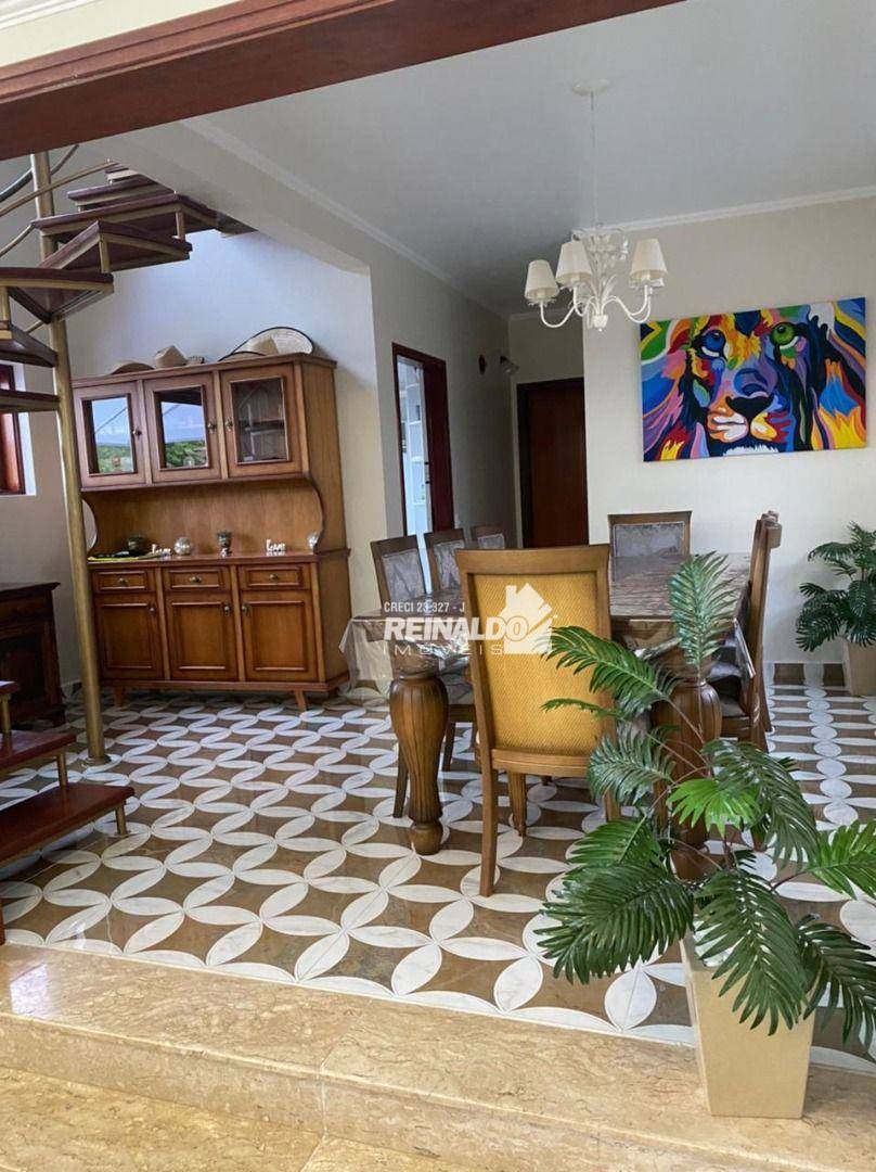 Casa de Condomínio à venda com 6 quartos, 223m² - Foto 20