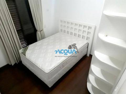 Apartamento à venda com 3 quartos, 128m² - Foto 7