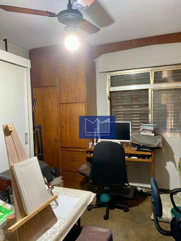 Apartamento à venda com 3 quartos, 141m² - Foto 35