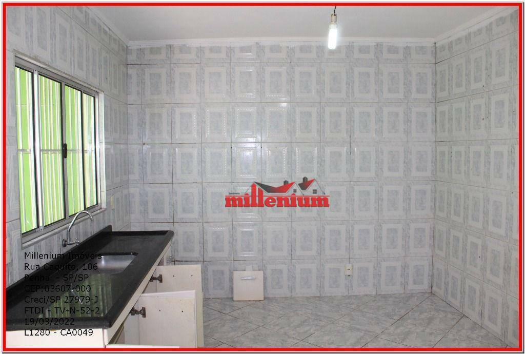 Casa para alugar com 2 quartos, 60m² - Foto 24