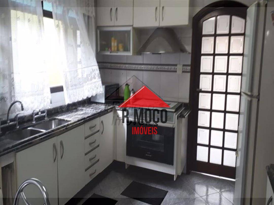 Sobrado à venda com 3 quartos, 200m² - Foto 10