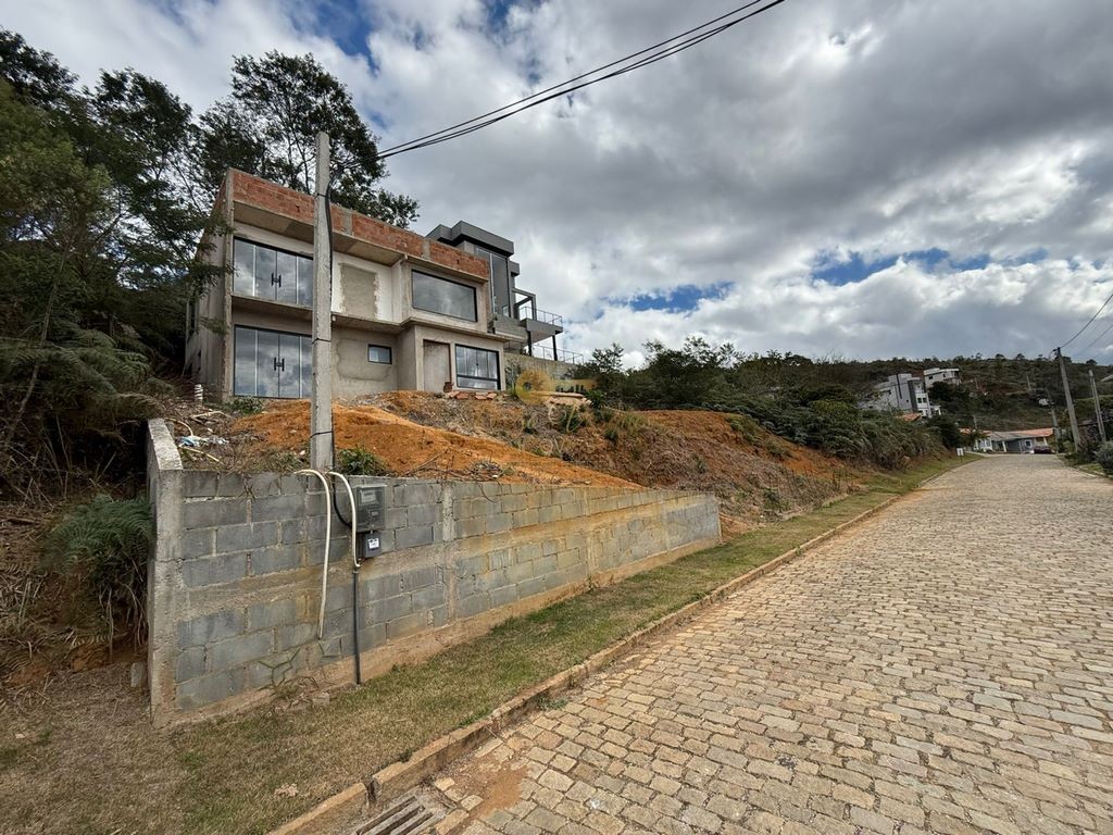Casa de Condomínio à venda com 3 quartos, 480m² - Foto 3