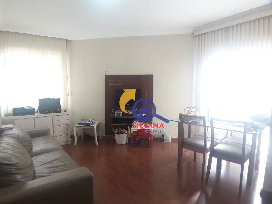 Apartamento à venda com 2 quartos, 67m² - Foto 1