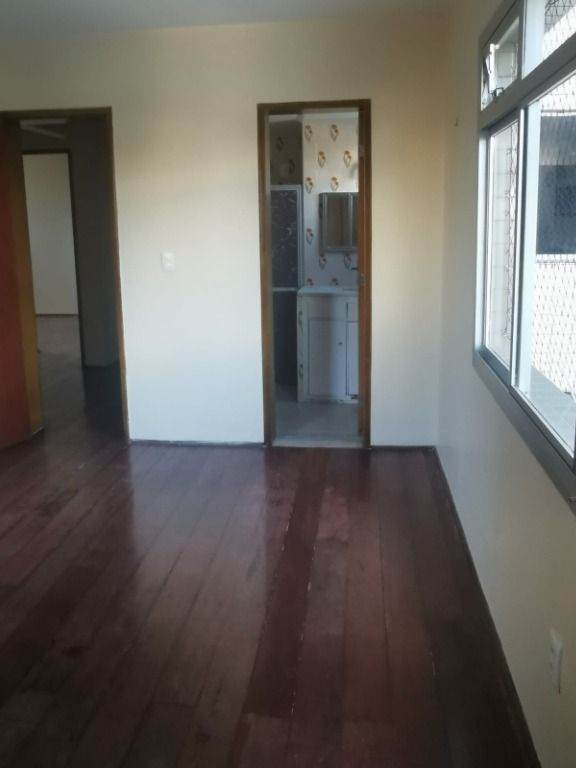 Apartamento à venda com 3 quartos, 133m² - Foto 5