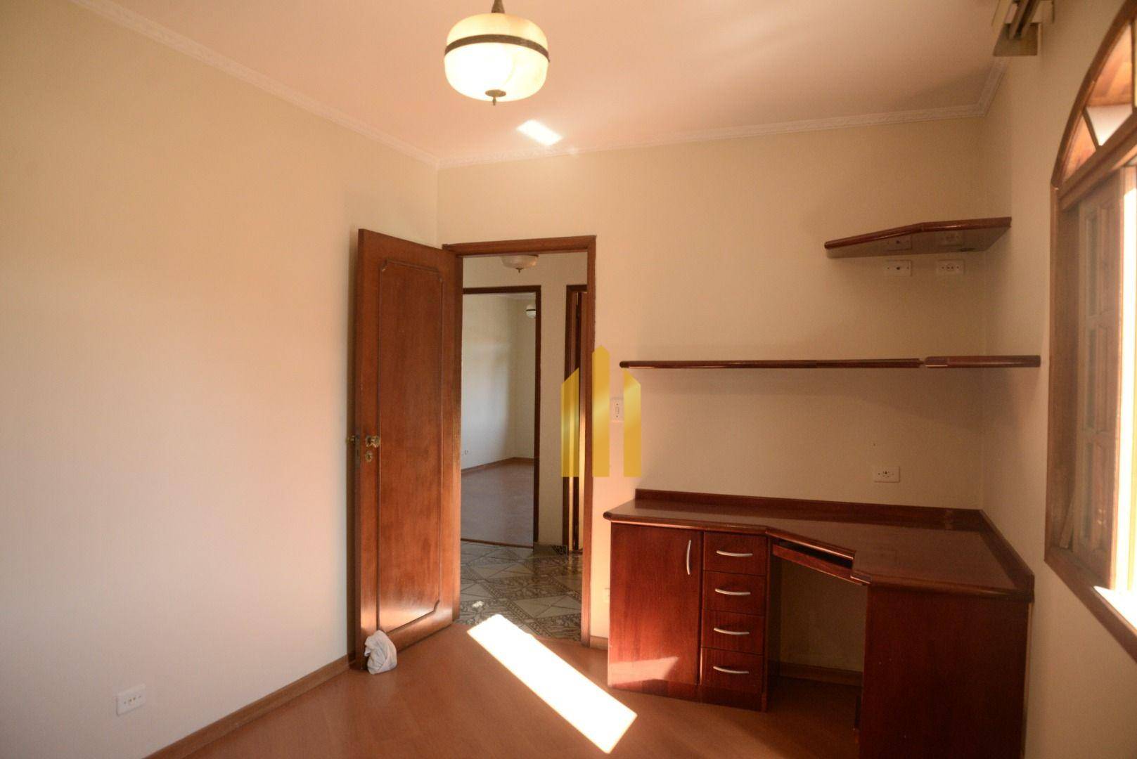 Sobrado à venda com 4 quartos, 600m² - Foto 17